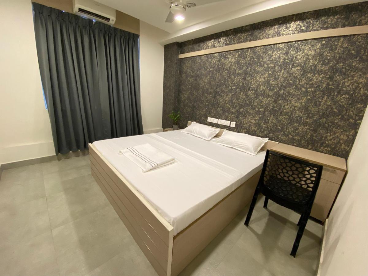 Karippals Inn Kottayam Eksteriør billede